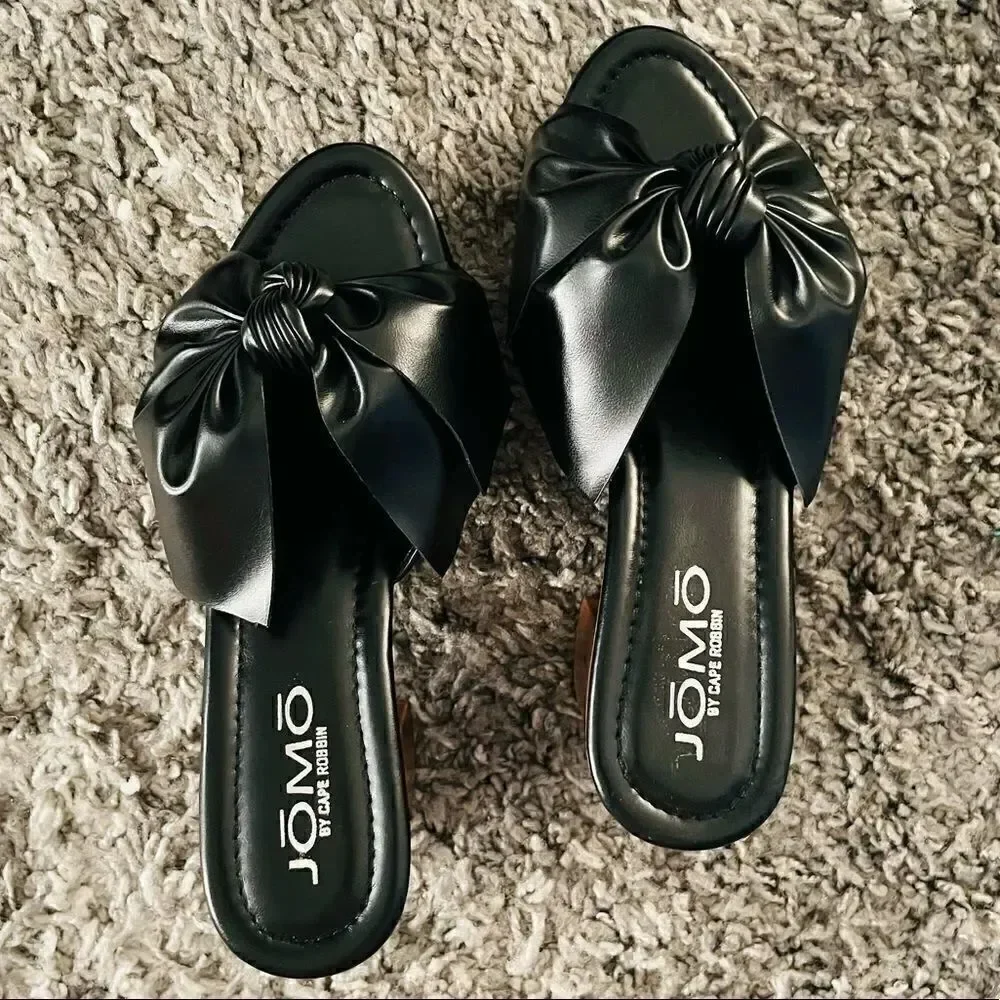 NIB Platform Bow Heels